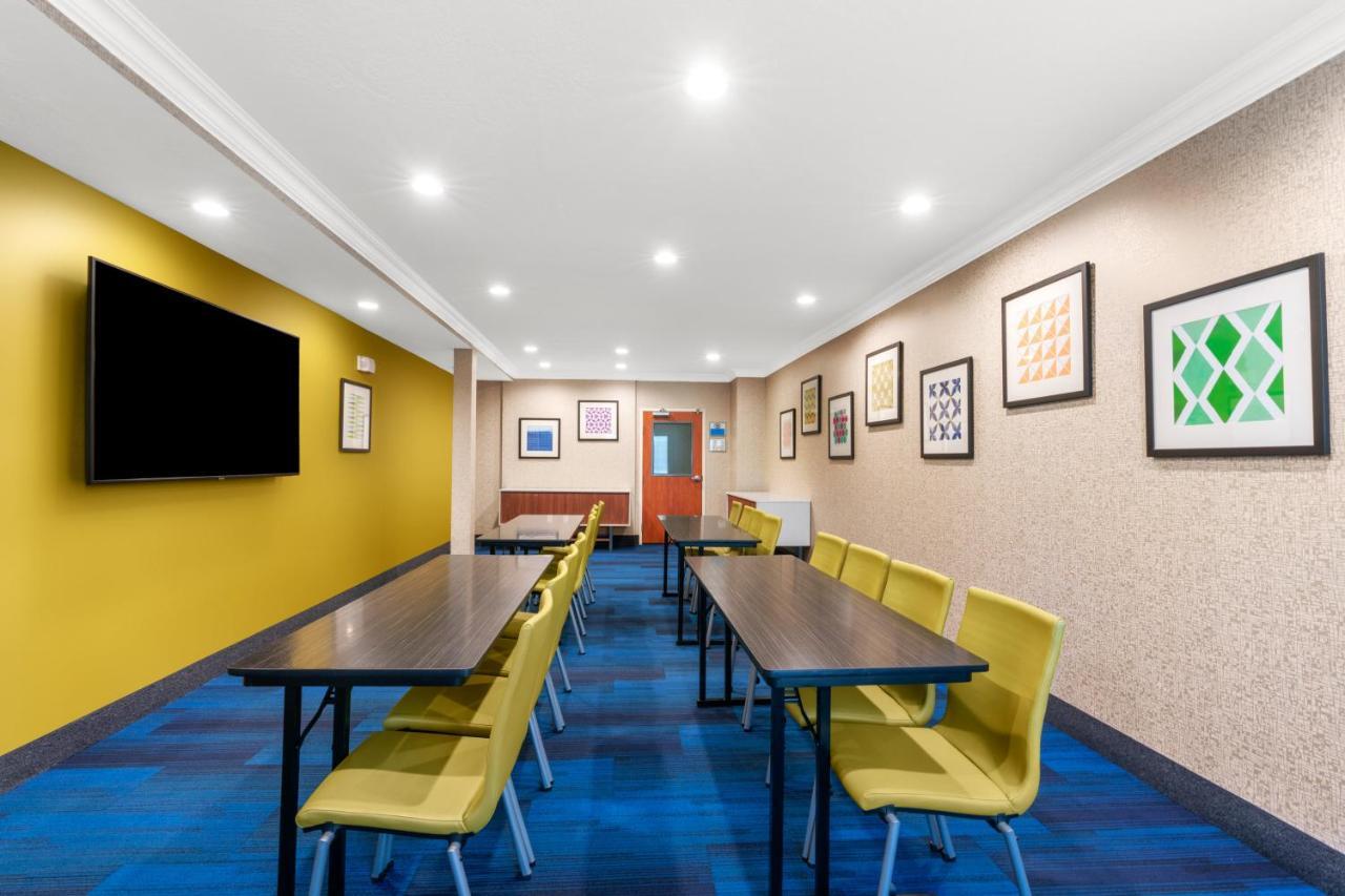 Holiday Inn Express & Suites Klamath Falls Central By Ihg Eksteriør bilde