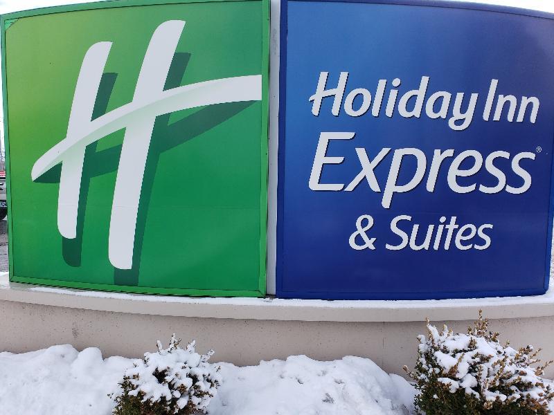 Holiday Inn Express & Suites Klamath Falls Central By Ihg Eksteriør bilde