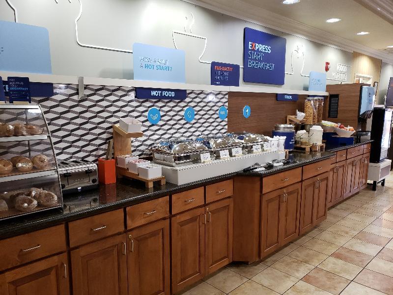 Holiday Inn Express & Suites Klamath Falls Central By Ihg Eksteriør bilde
